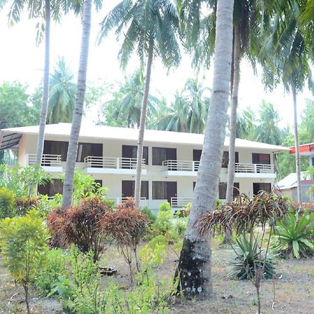 Coconhuts Beach Resort Lakshmanpur Exteriér fotografie