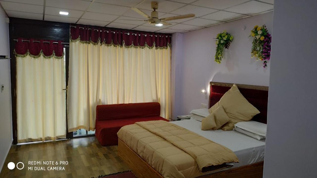 Coconhuts Beach Resort Lakshmanpur Exteriér fotografie