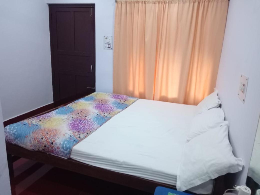 Coconhuts Beach Resort Lakshmanpur Exteriér fotografie