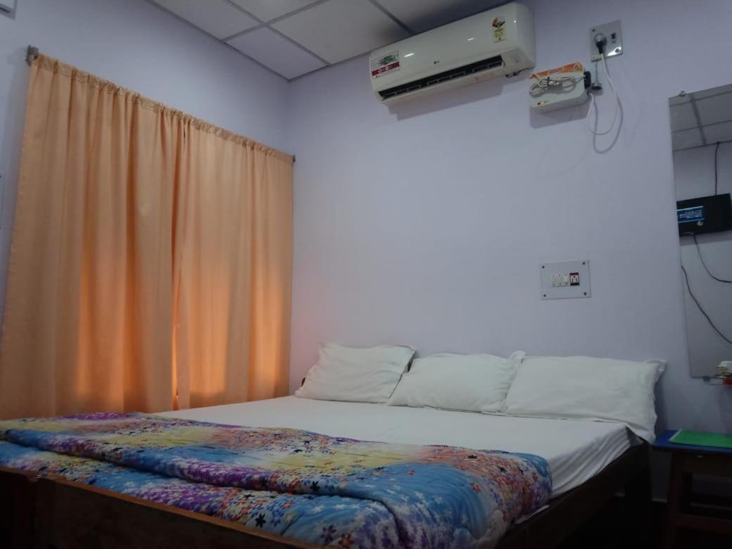 Coconhuts Beach Resort Lakshmanpur Exteriér fotografie