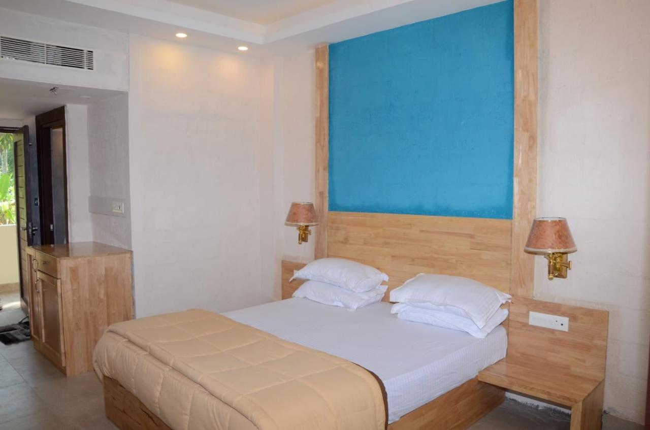 Coconhuts Beach Resort Lakshmanpur Exteriér fotografie