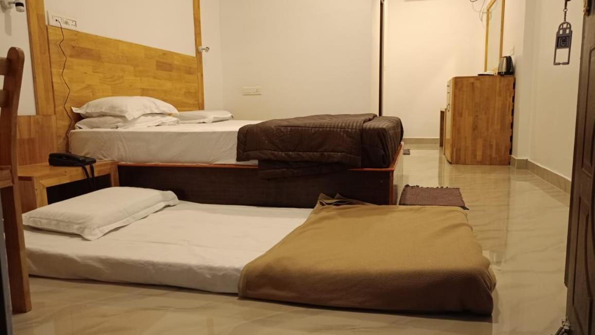 Coconhuts Beach Resort Lakshmanpur Exteriér fotografie