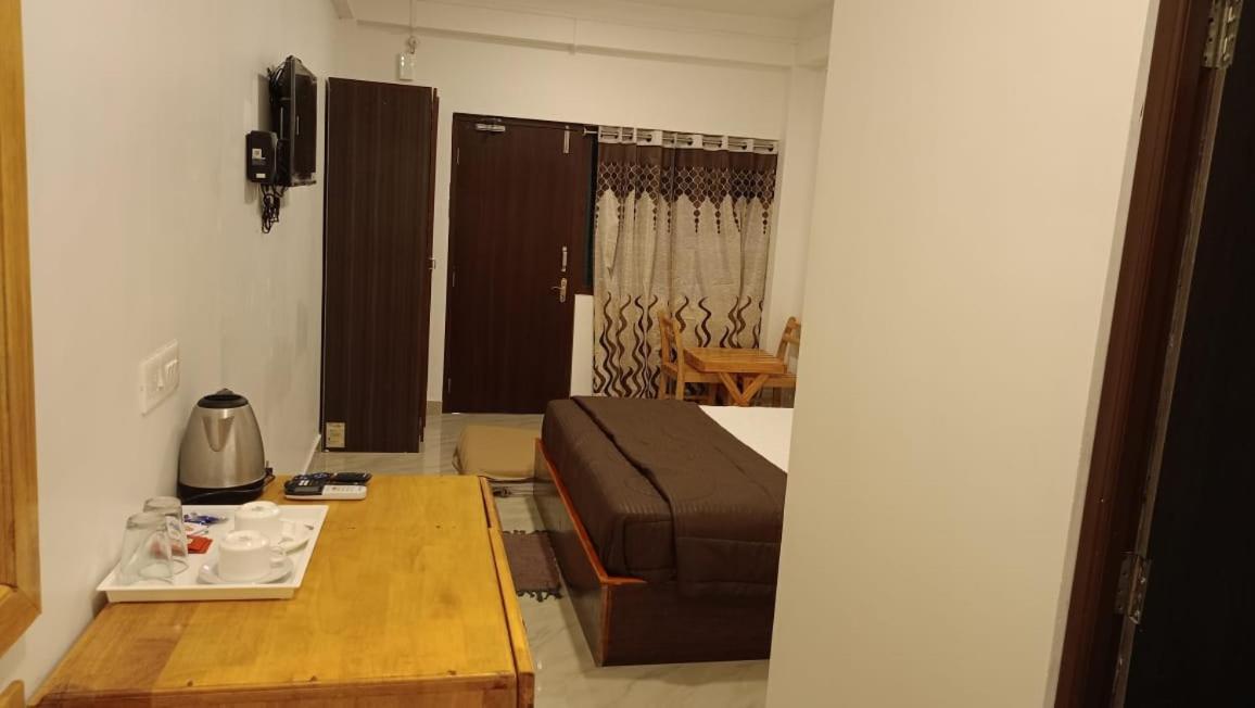 Coconhuts Beach Resort Lakshmanpur Exteriér fotografie