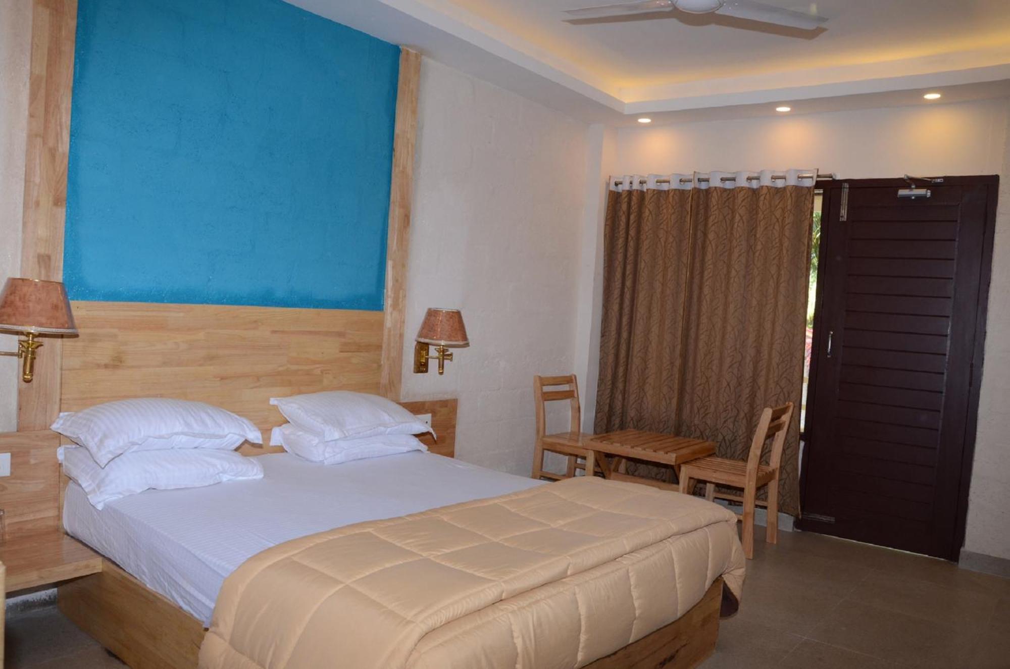Coconhuts Beach Resort Lakshmanpur Exteriér fotografie